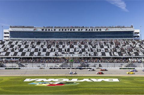 rolex-endurance-dayt25zs-00542-landscape