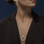 Chopard - L'Heure du Diamant Marquise Anhänger mit Halskette