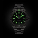 Breitling - Avenger Automatic 42