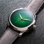 H. Moser & Cie - Endeaver Centre Seconds Concept Lime Green