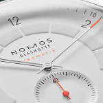 NOMOS Glashütte - Autobahn neomatik 41 Datum