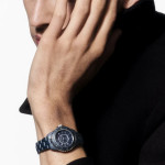CHANEL - J12 KALIBER 12.2 Uhr, 33 mm