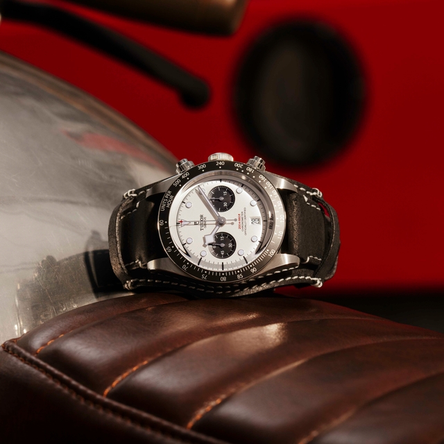 TUDOR black bay chrono web_4